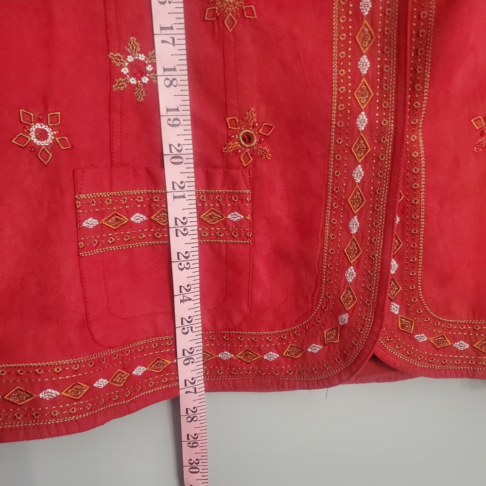 ColdWater Creek Red Faux Suede Embroidered Embellished Blazer  Sz14 Chic Grandma - Picture 13 of 16